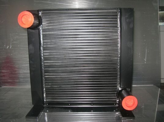 Hitam Plat Fin pemateri Hydraulic Oil Heat Exchanger untuk Excavator / vibratile Roller