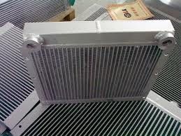 Kinerja tinggi Aluminium Fin Heat Exchanger Untuk Excavator