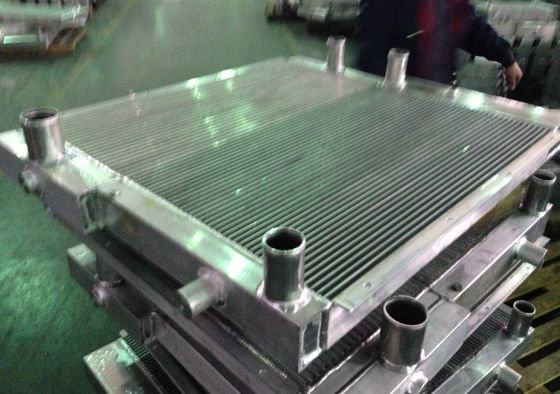 Kinerja tinggi Plat Minyak Air Fin Heat Exchanger untuk Auto