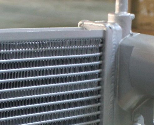 Vakum pemateri Plat Dan Fin Heat Exchanger Aluminium Heat Exchanger Heavy Truck